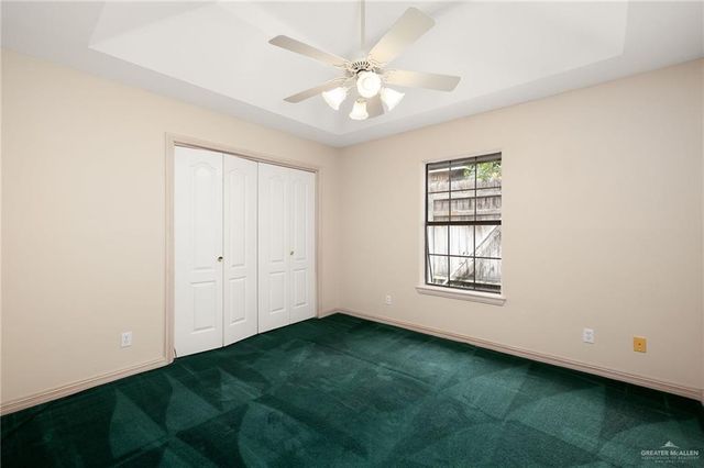 320 Thunderbird Avenue W, Mcallen, TX 78504