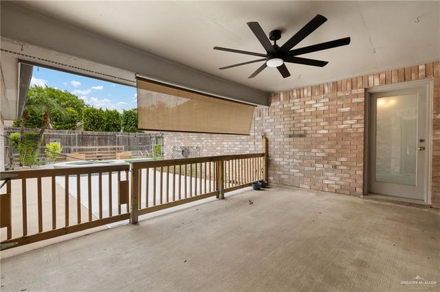 320 Thunderbird Avenue W, Mcallen, TX 78504