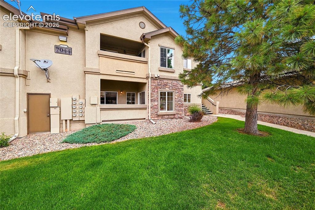 7044 Ash Creek Heights 104, Colorado Springs, CO 80922