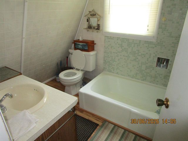2402 Valley Road, Friendship, WI 53934