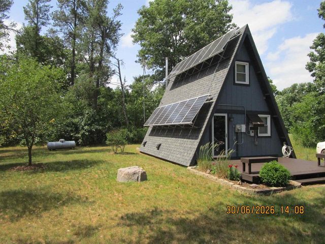 2402 Valley Road, Friendship, WI 53934