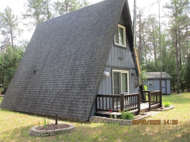 2402 Valley Road, Friendship, WI 53934