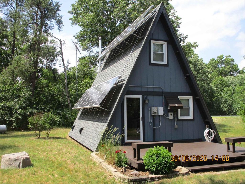 2402 Valley Road, Friendship, WI 53934