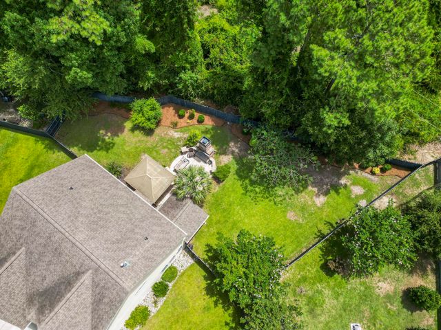 23 Cyclamen Ct., Murrells Inlet, SC 29576