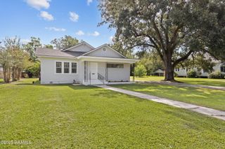 806 N Polk Street, Rayne, LA 70578