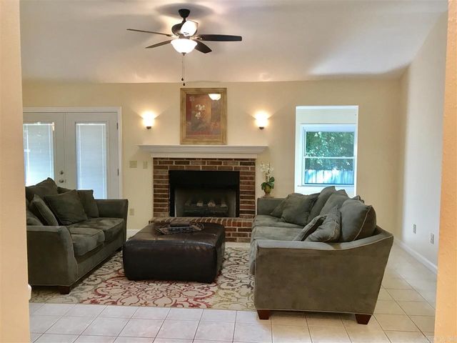 2 Winthrop rd Road, Morrilton, AR 72110