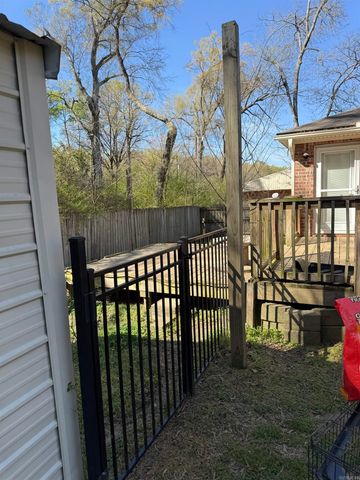 2 Winthrop rd Road, Morrilton, AR 72110