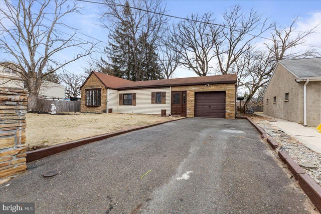 56 WERT AVE, Hamilton, NJ 08610