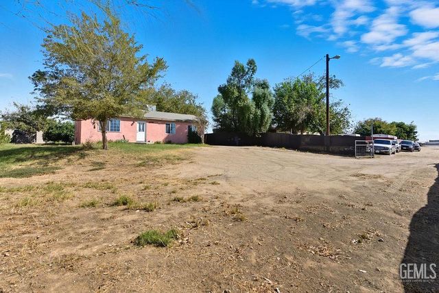4221 Roxy Lane, Shafter, CA 93263