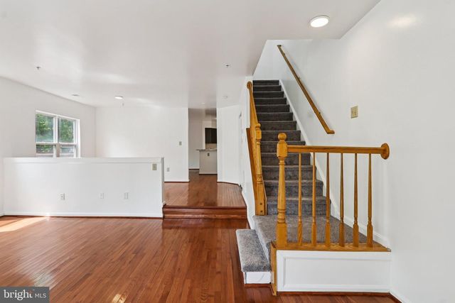 3723 POGONIA CT, Hyattsville, MD 20784