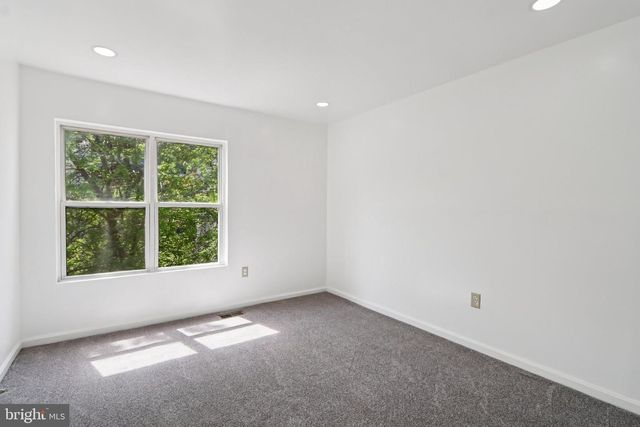3723 POGONIA CT, Hyattsville, MD 20784