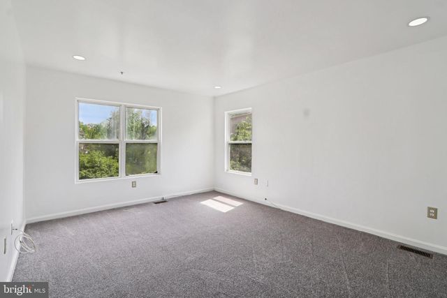 3723 POGONIA CT, Hyattsville, MD 20784