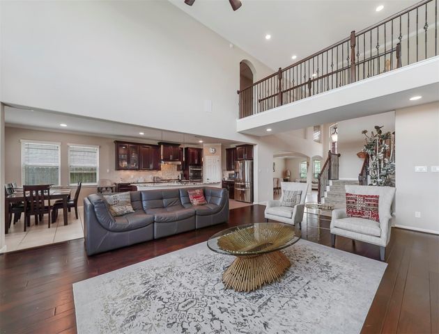 4919 Blackwater Lane, Sugar Land, TX 77479