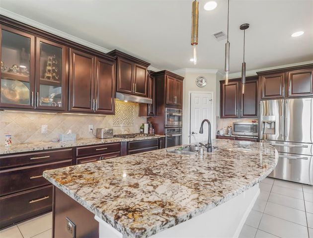 4919 Blackwater Lane, Sugar Land, TX 77479