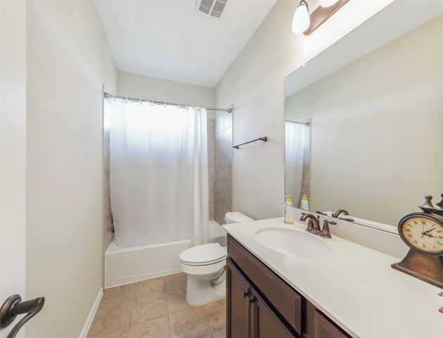 4919 Blackwater Lane, Sugar Land, TX 77479