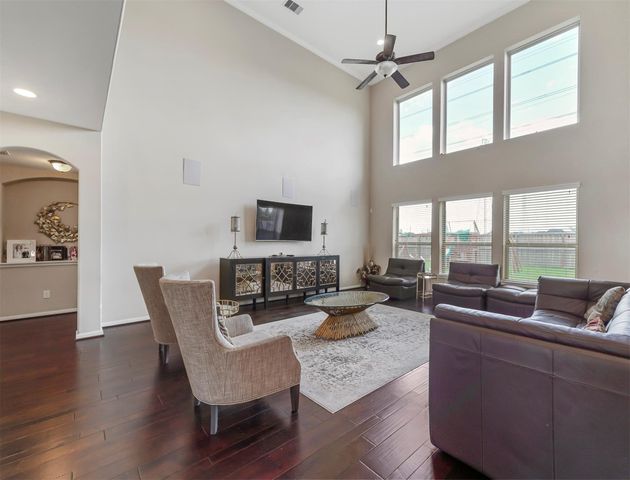 4919 Blackwater Lane, Sugar Land, TX 77479