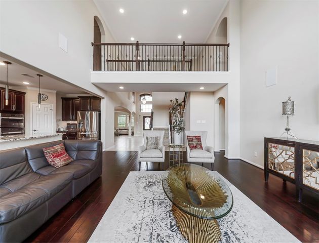 4919 Blackwater Lane, Sugar Land, TX 77479
