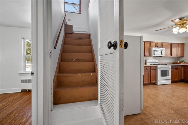 1326 Elm Street, St. Charles, IL 60174