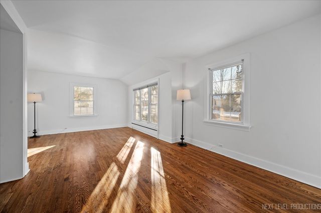 1326 Elm Street, St. Charles, IL 60174