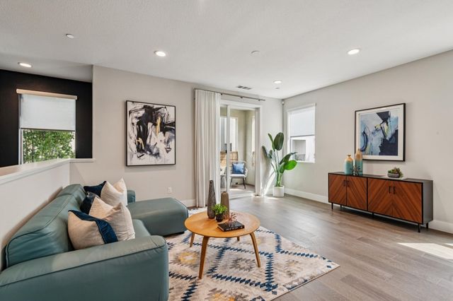 1426 Seawind Dr, Richmond, CA 94804