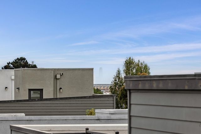 1426 Seawind Dr, Richmond, CA 94804