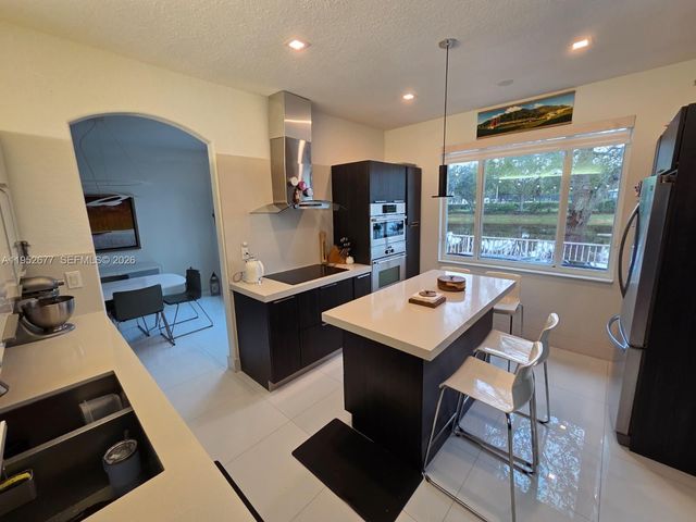 11260 NW 84th St 11260, Doral, FL 33178