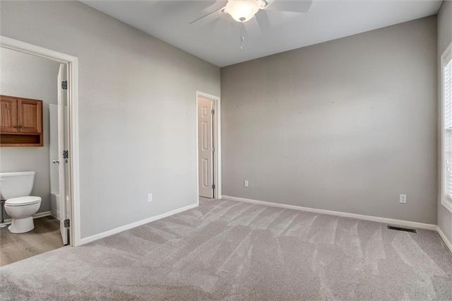 1231 N 131st Terrace, Kansas City, KS 66109