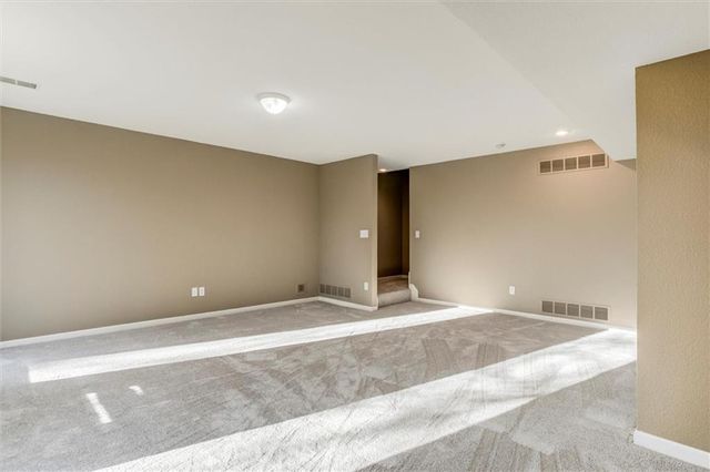 1231 N 131st Terrace, Kansas City, KS 66109