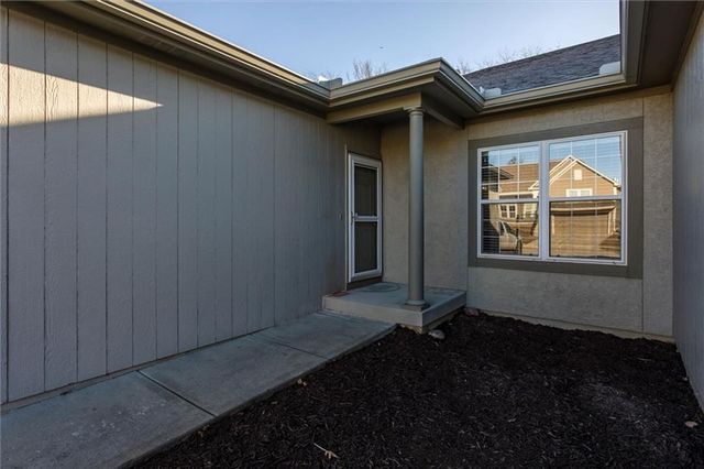 1231 N 131st Terrace, Kansas City, KS 66109