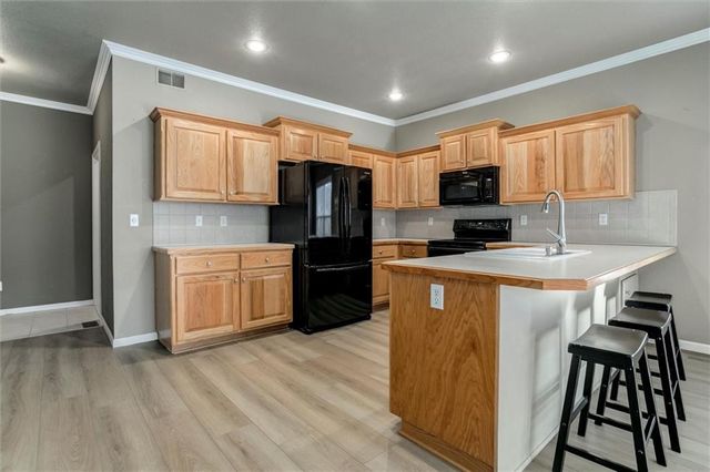 1231 N 131st Terrace, Kansas City, KS 66109