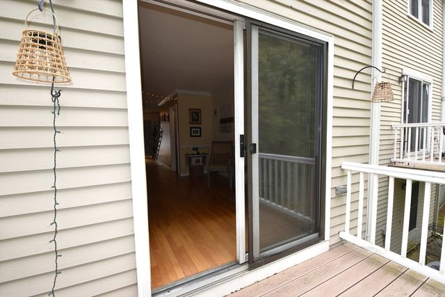 117 Laurelwood Dr 117, Hopedale, MA 01747