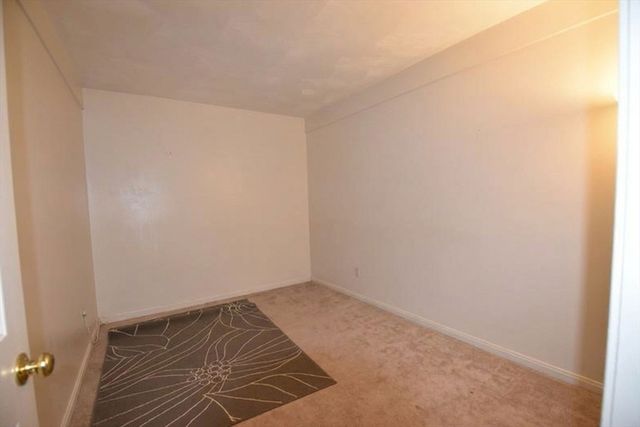 117 Laurelwood Dr 117, Hopedale, MA 01747