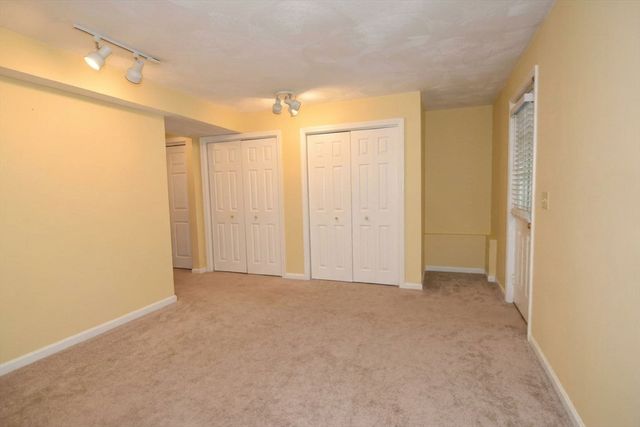 117 Laurelwood Dr 117, Hopedale, MA 01747