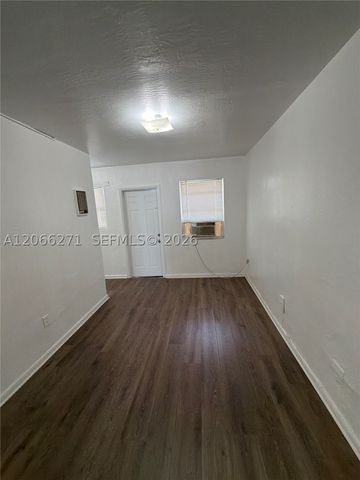 3669 Thomas Ave 8, Miami, FL 33133