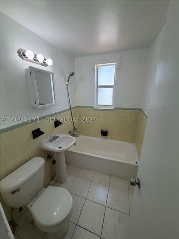 3669 Thomas Ave 8, Miami, FL 33133