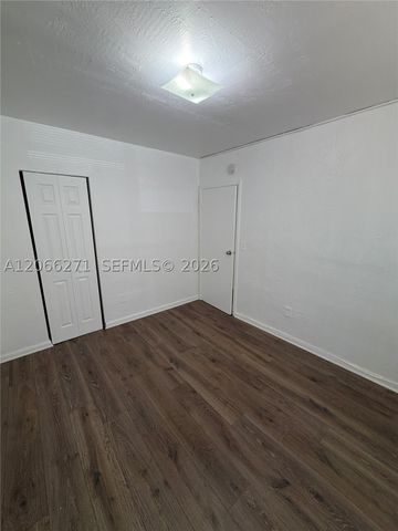 3669 Thomas Ave 8, Miami, FL 33133