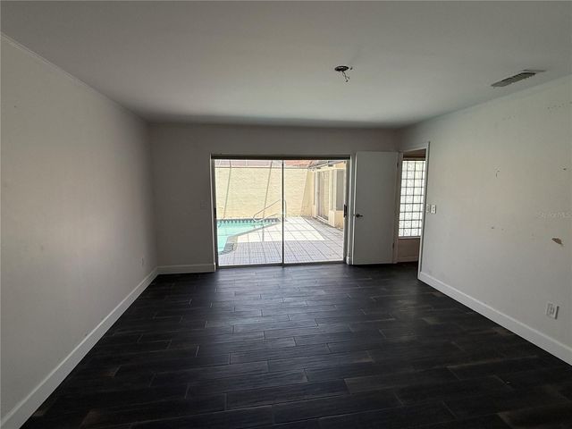 4942 SAMOA CIRCLE 5, Orlando, FL 32808