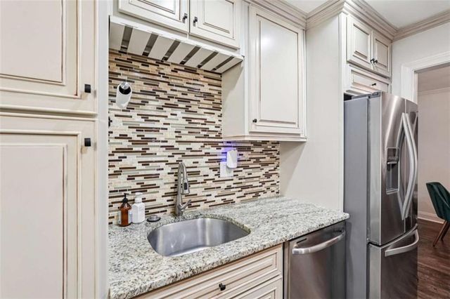 1419 Summit North NE Drive, Atlanta, GA 30324