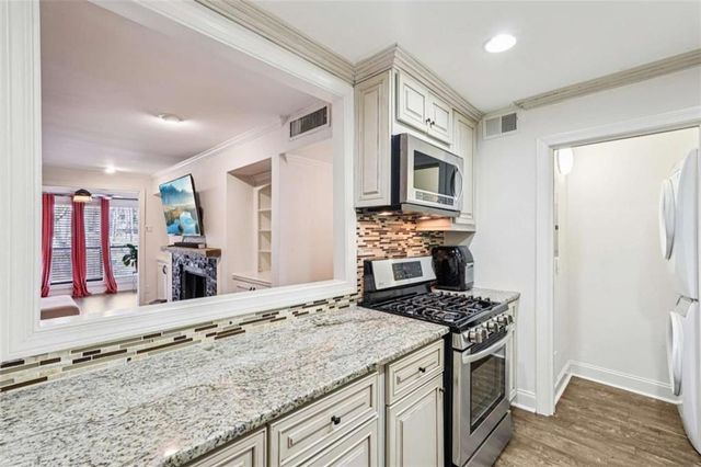 1419 Summit North NE Drive, Atlanta, GA 30324