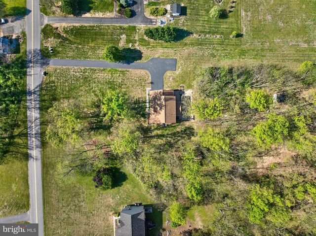 983 FILES CROSS RD, Martinsburg, WV 25404