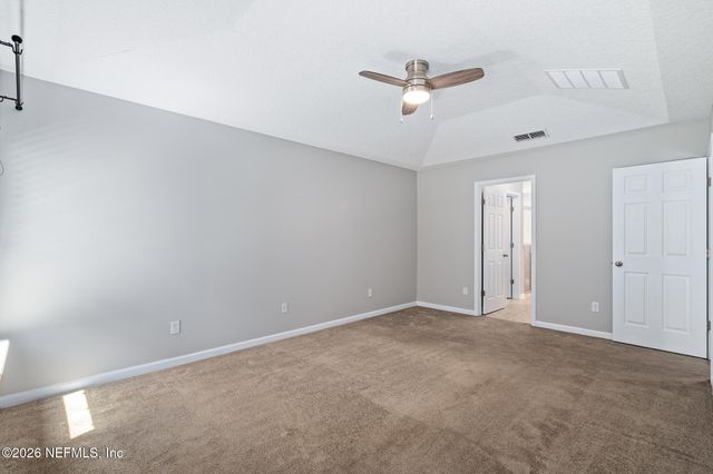 1242 ROYAL DORNOCH Drive, Jacksonville, FL 32221