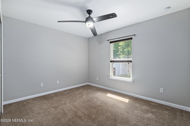 1242 ROYAL DORNOCH Drive, Jacksonville, FL 32221