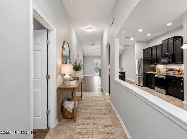 1242 ROYAL DORNOCH Drive, Jacksonville, FL 32221
