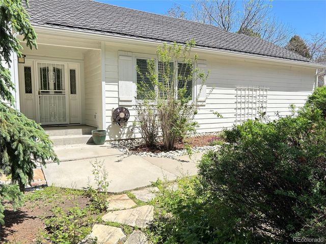 4530 S Verbena Street 319, Denver, CO 80237