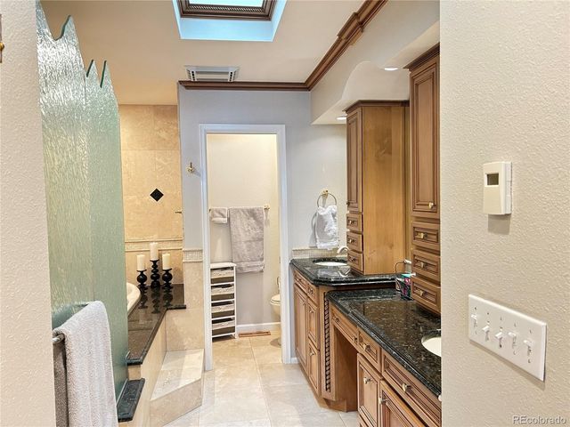 4530 S Verbena Street 319, Denver, CO 80237