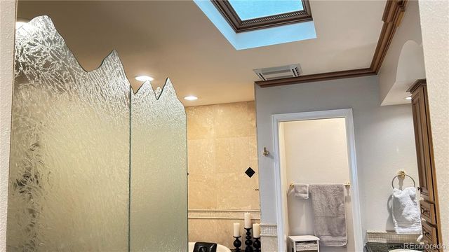 4530 S Verbena Street 319, Denver, CO 80237