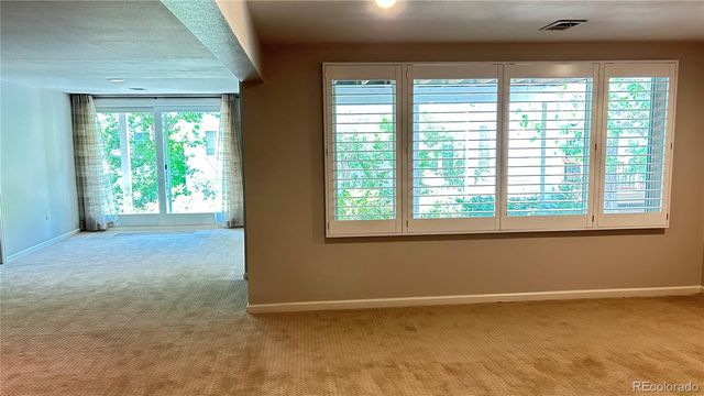 4530 S Verbena Street 319, Denver, CO 80237