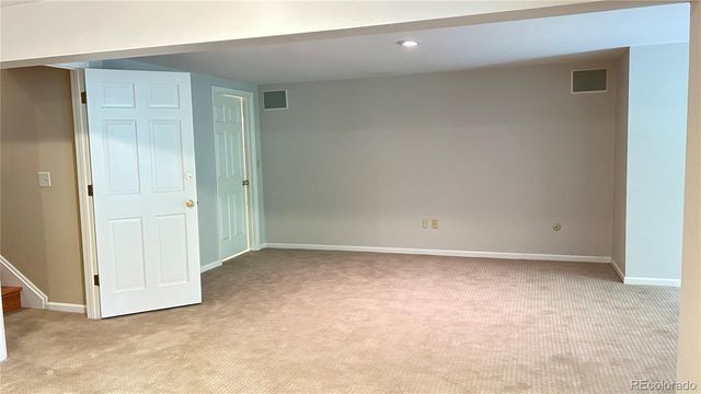 4530 S Verbena Street 319, Denver, CO 80237