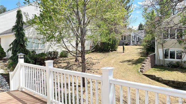4530 S Verbena Street 319, Denver, CO 80237
