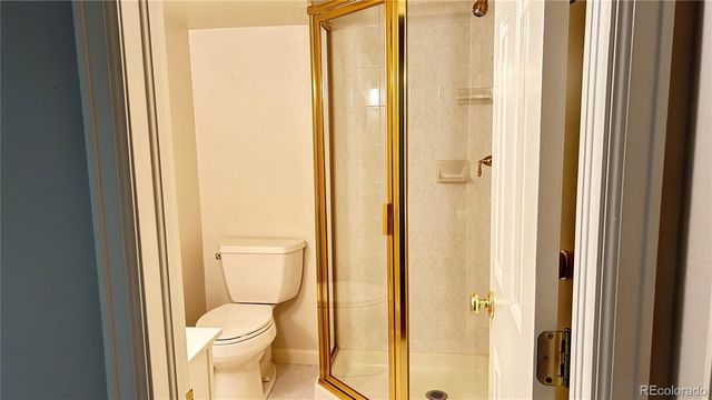 4530 S Verbena Street 319, Denver, CO 80237